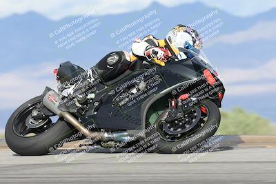 media/Nov-16-2025-Race Pace (Sun) [[8c5fa54630]]/Non Verified Riders (1st 20 Minutes)/7-Turn 9 Entry (210pm)/